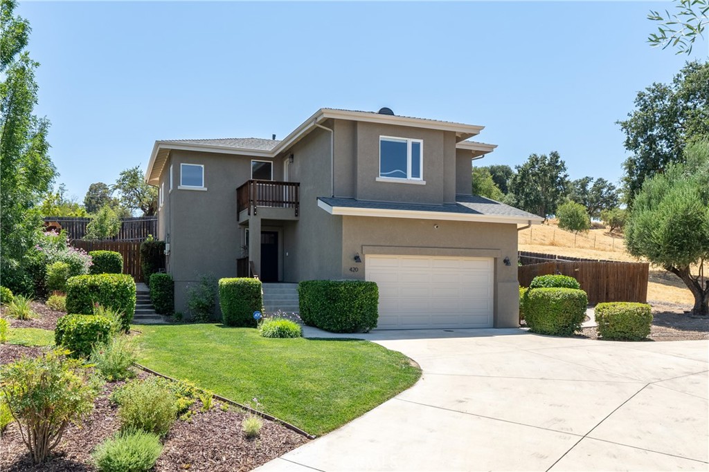 420 Montebello Oaks Drive