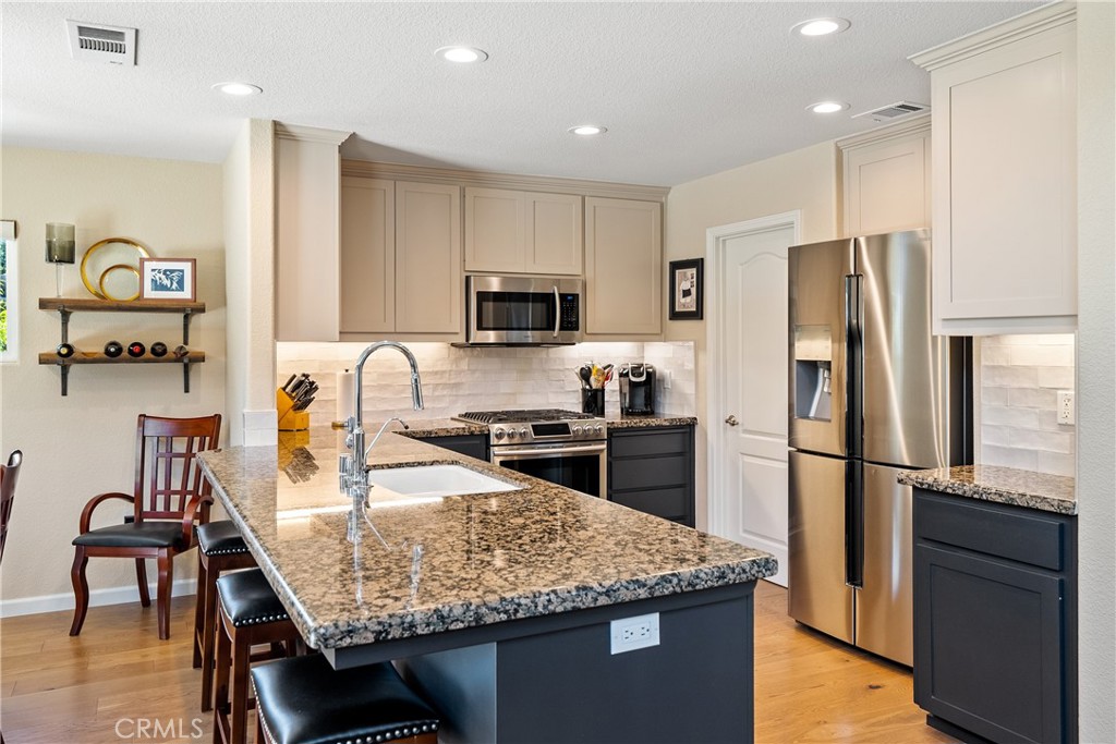 420 Montebello Oaks Drive