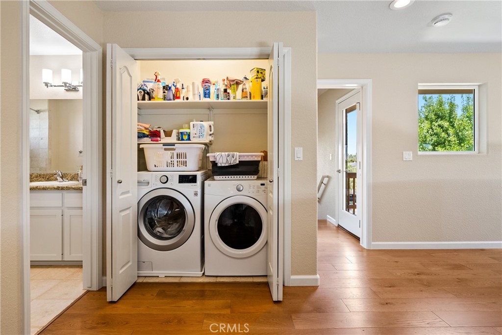 420 Montebello Oaks Drive