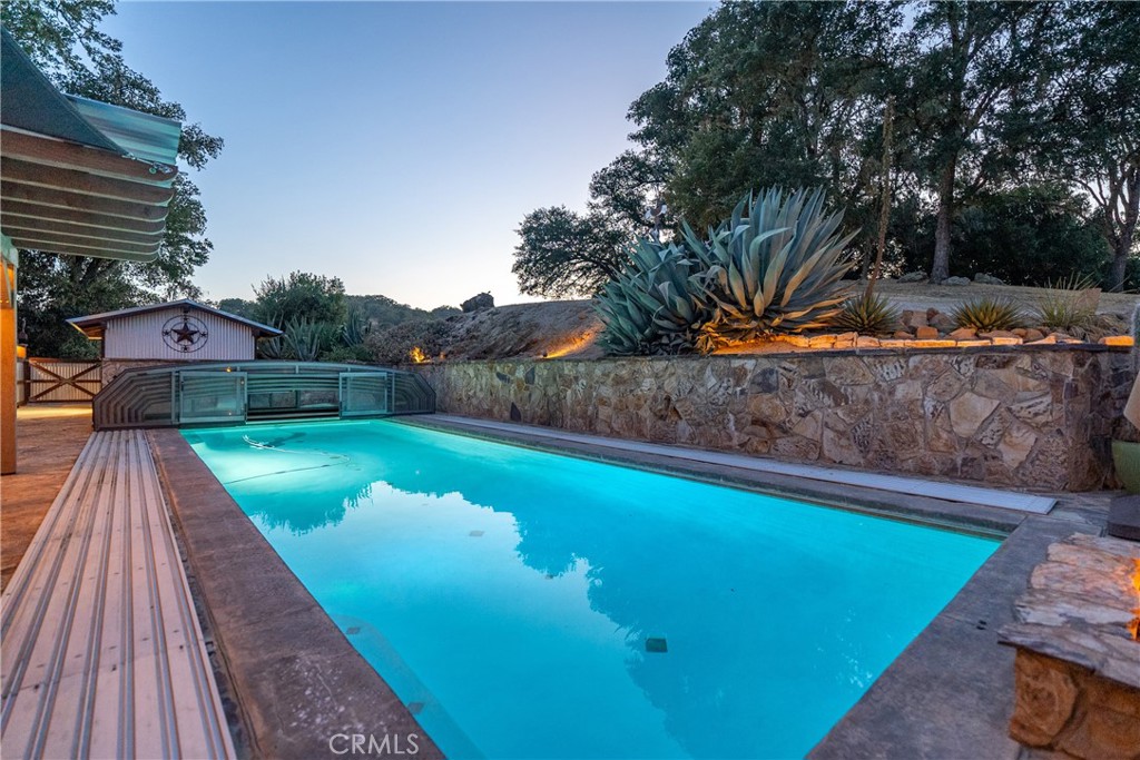 10180 Santa Ana Road