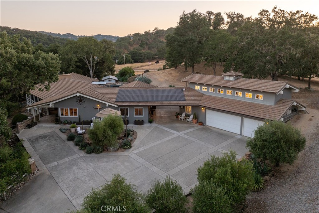 10180 Santa Ana Road