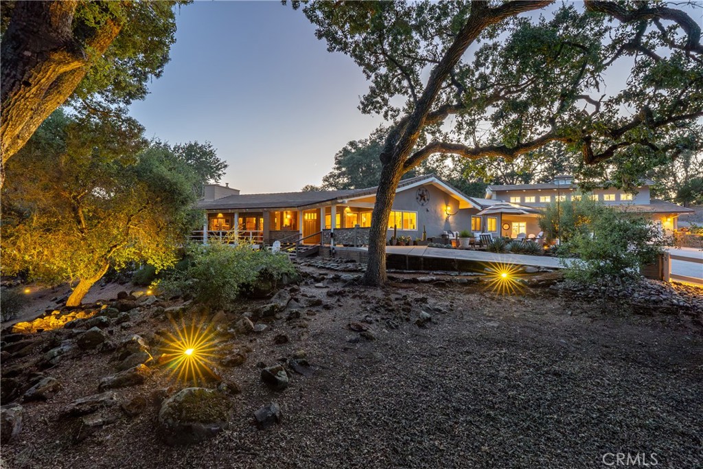 10180 Santa Ana Road