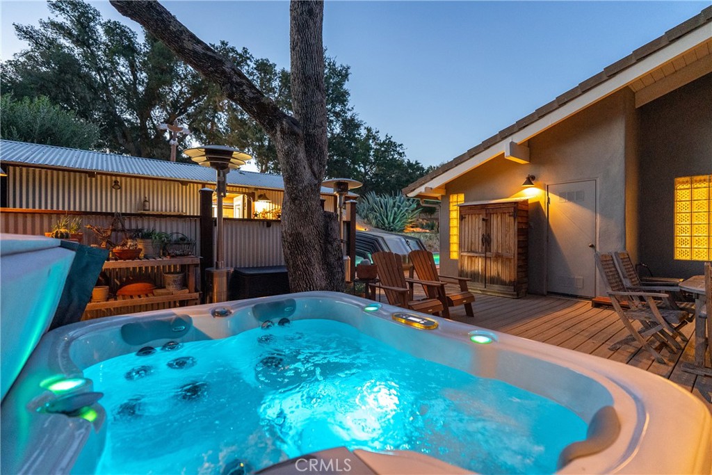 10180 Santa Ana Road