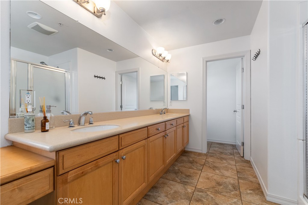 11814 Ranunculo Court