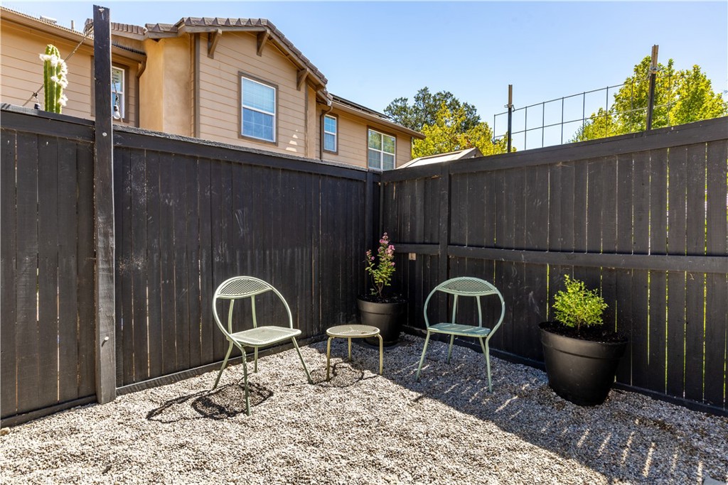 11814 Ranunculo Court