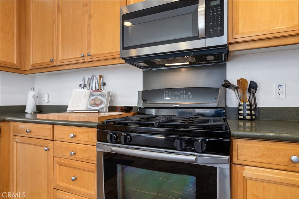 11814 Ranunculo Court