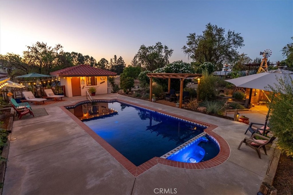 1375 Nacimiento Lake Drive