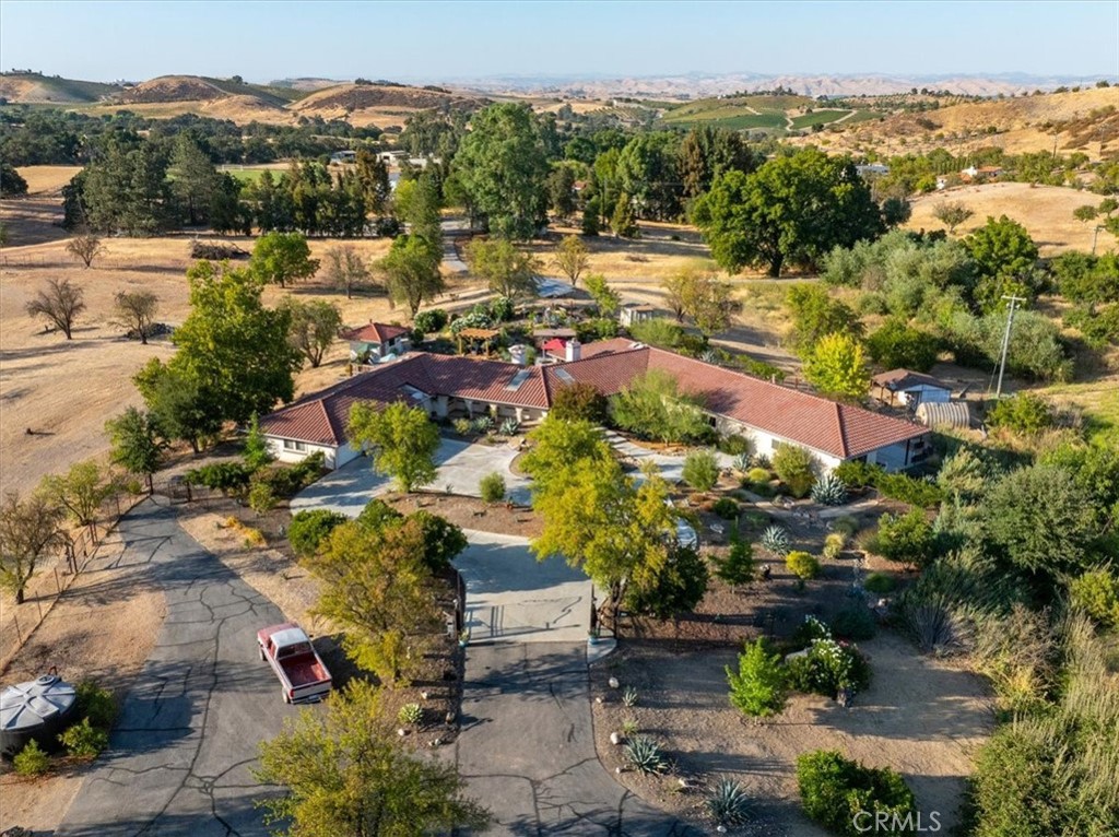 1375 Nacimiento Lake Drive