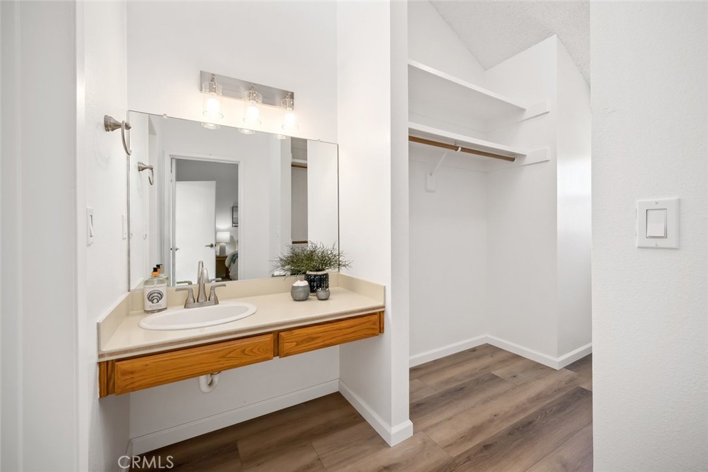 399 Franklin Drive D