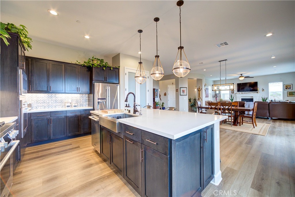 1553 Copperberry Way