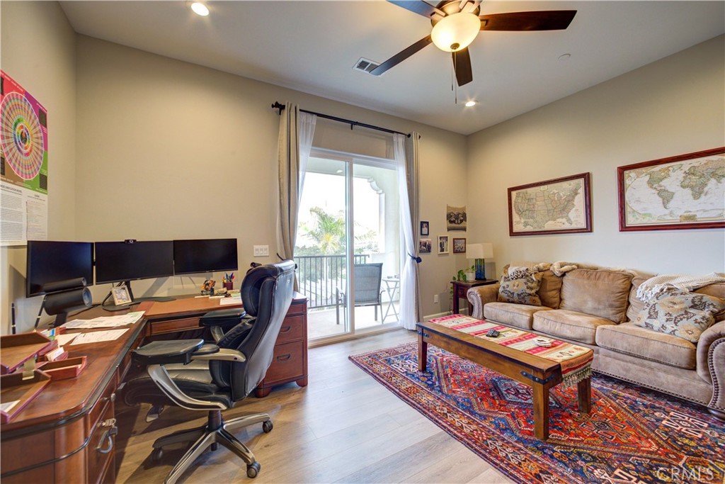 1553 Copperberry Way