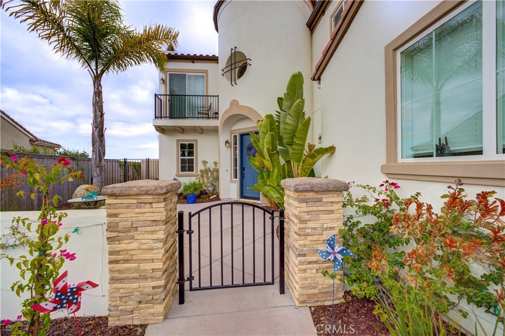 1553 Copperberry Way