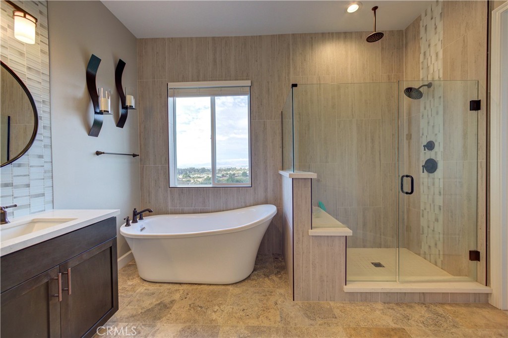 1553 Copperberry Way