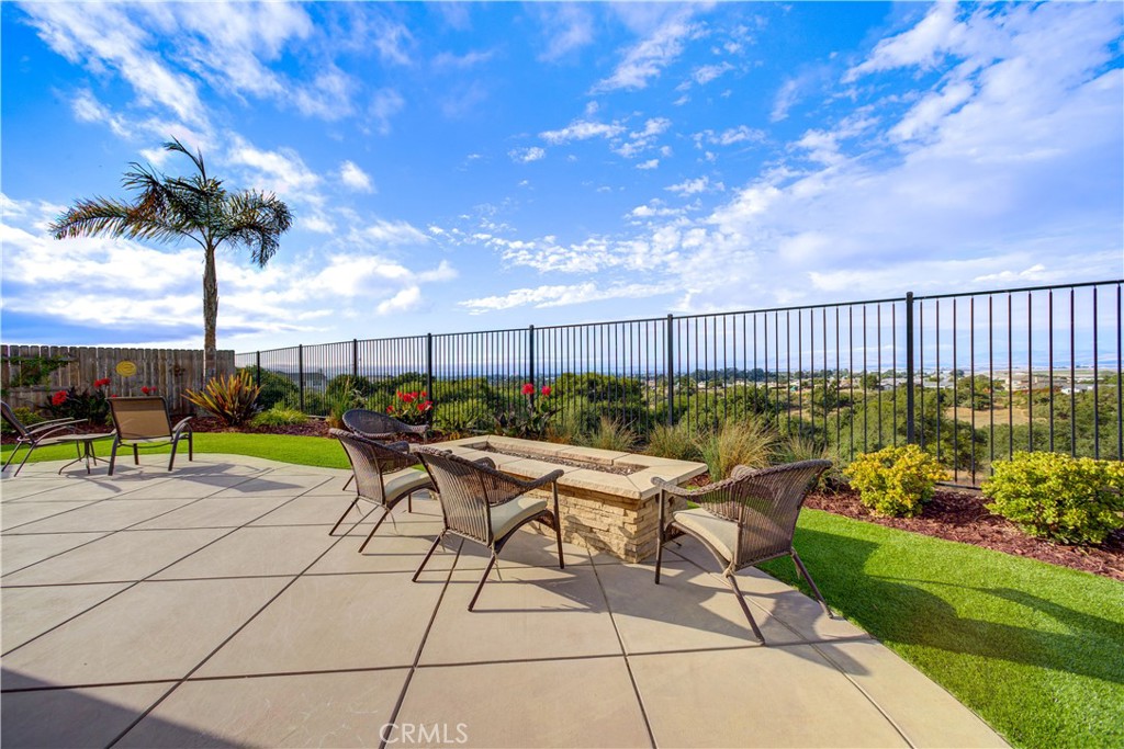 1553 Copperberry Way