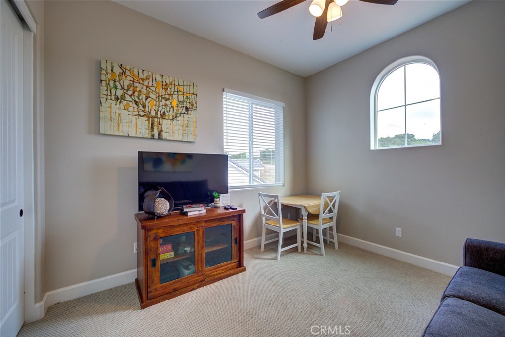 1553 Copperberry Way