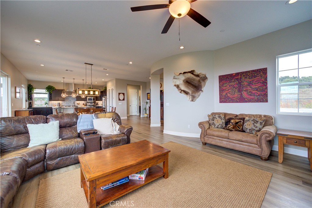 1553 Copperberry Way