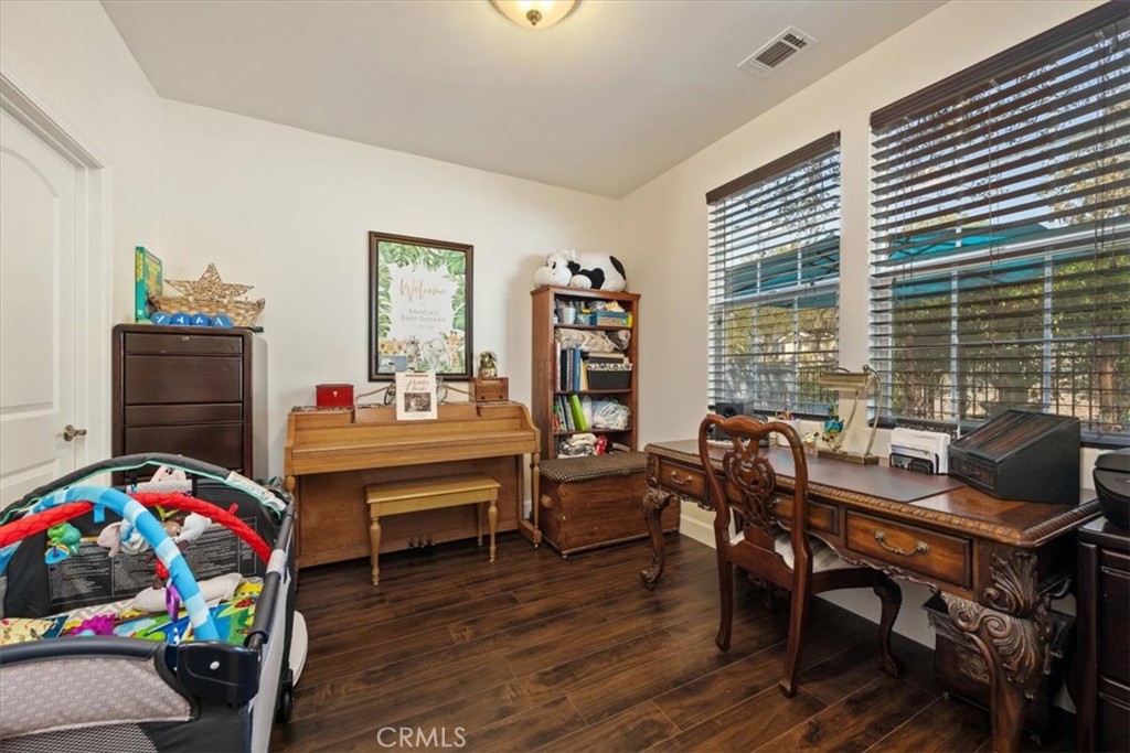 9405 Casa Bella Court