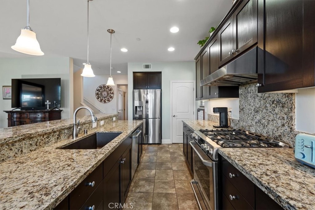 9405 Casa Bella Court