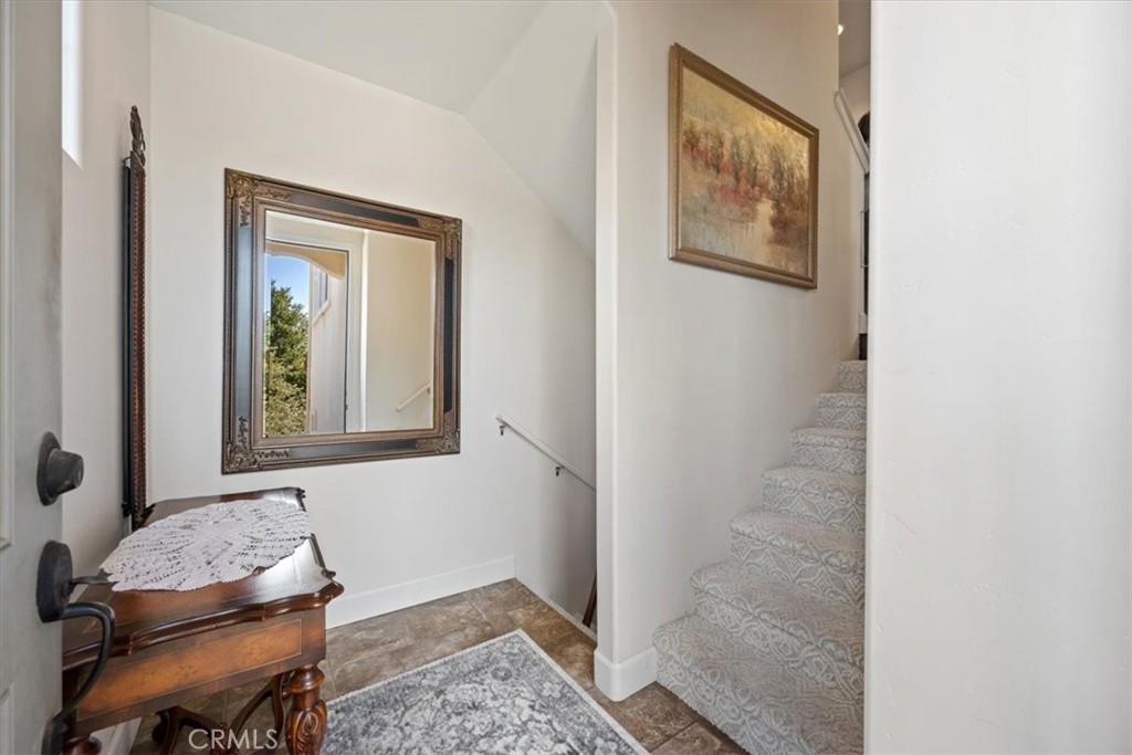 9405 Casa Bella Court