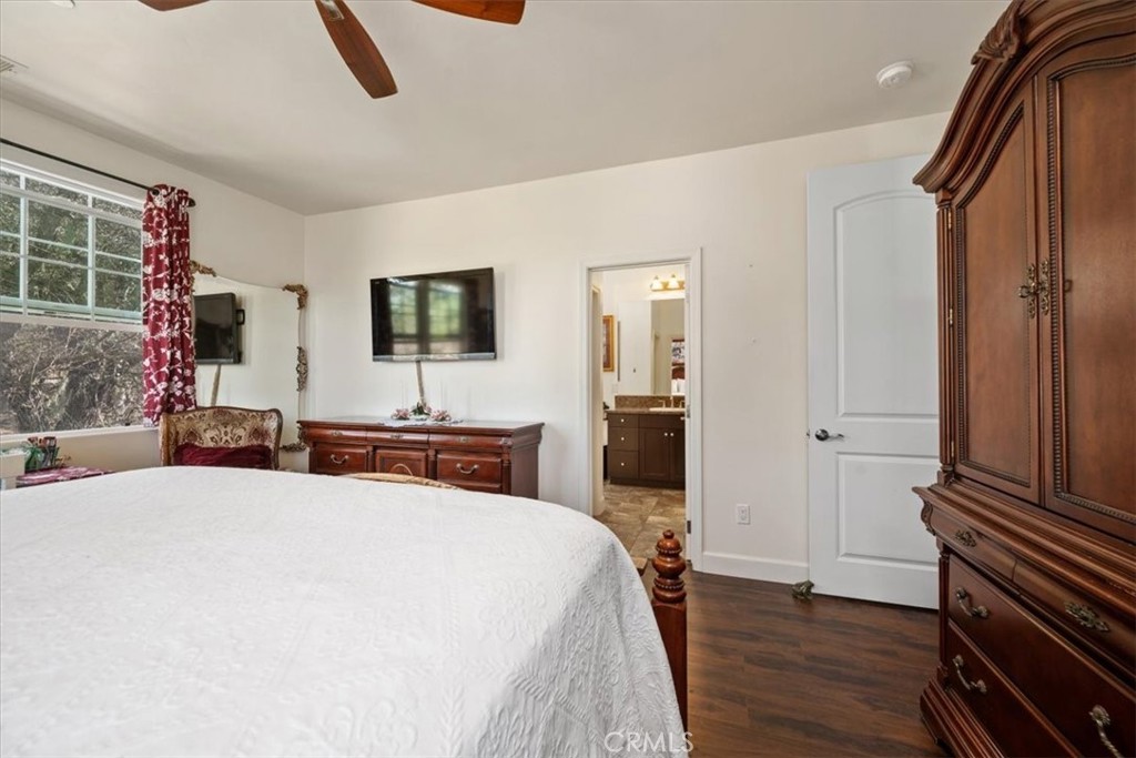 9405 Casa Bella Court