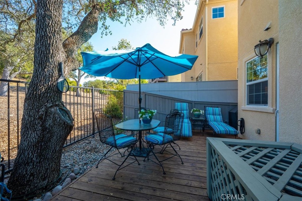 9405 Casa Bella Court