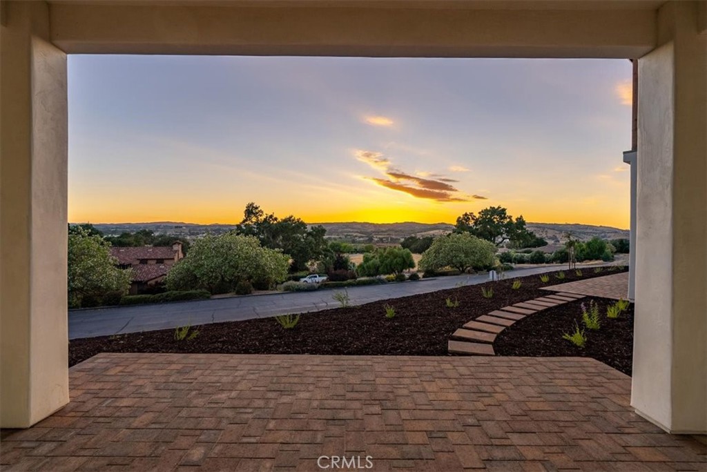 2480 Iron Stone Loop