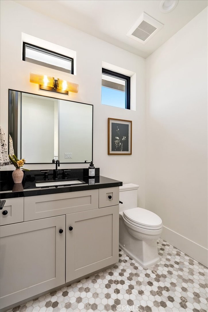 2480 Iron Stone Loop