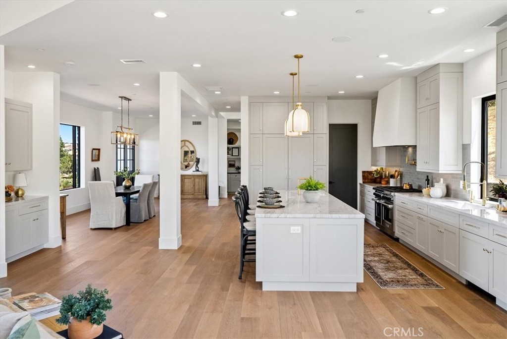 2480 Iron Stone Loop