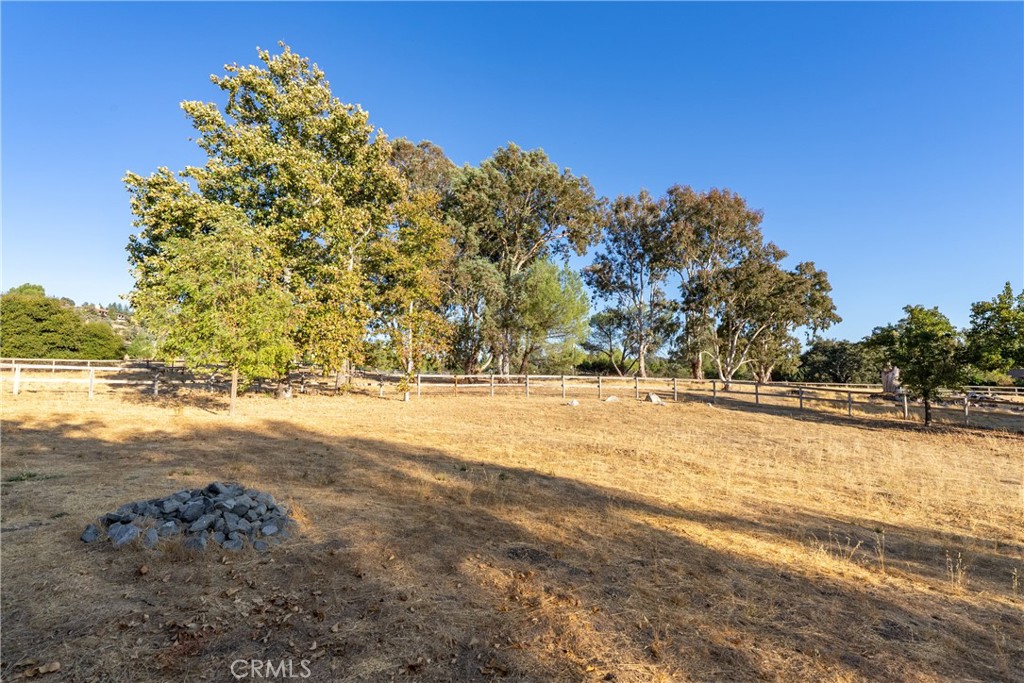 1285 Beaver Creek Lane