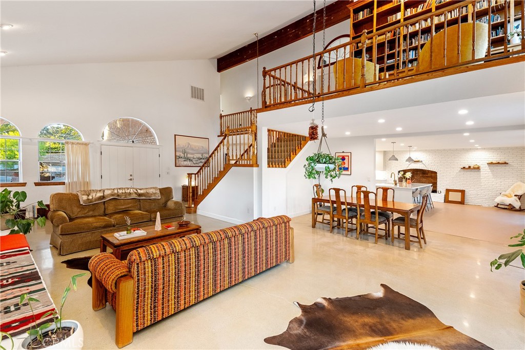 1285 Beaver Creek Lane