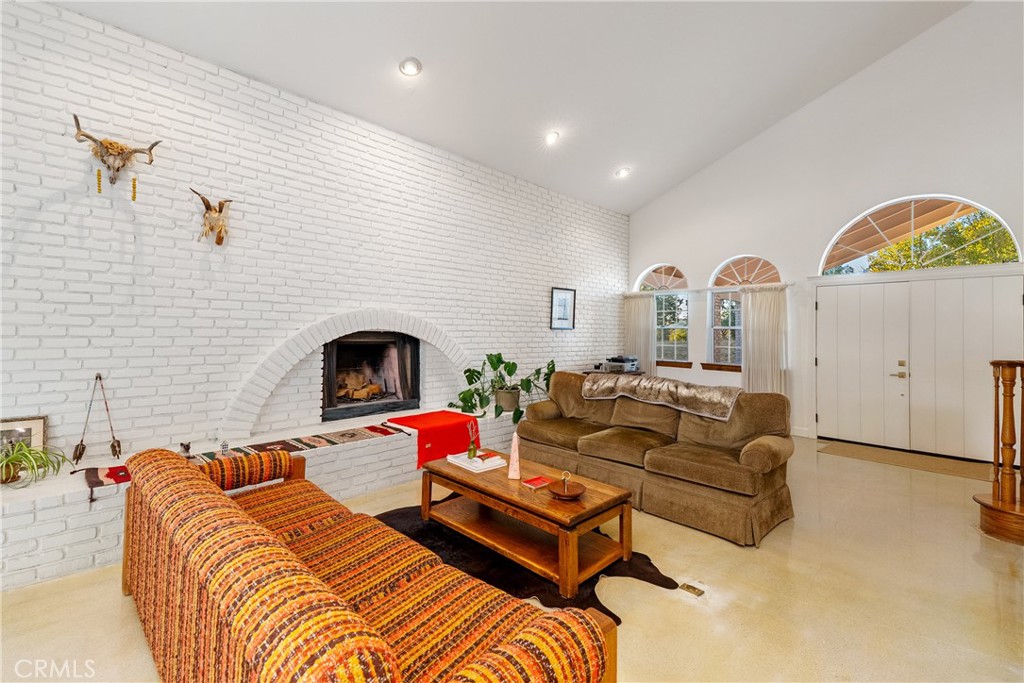 1285 Beaver Creek Lane