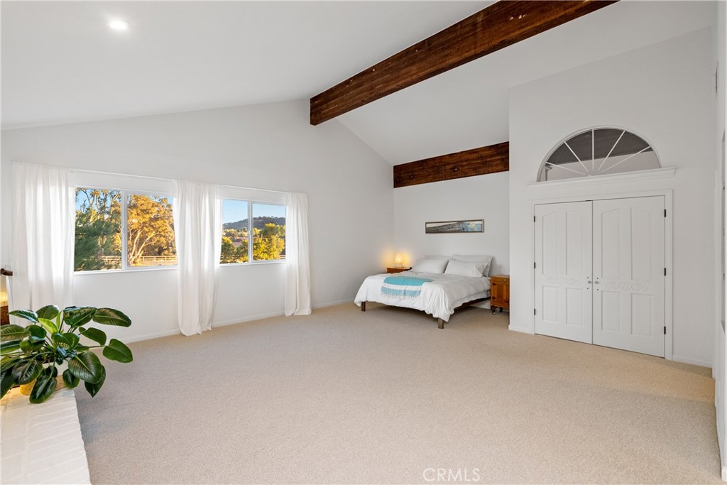 1285 Beaver Creek Lane