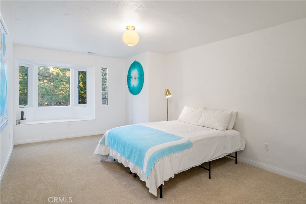 1285 Beaver Creek Lane