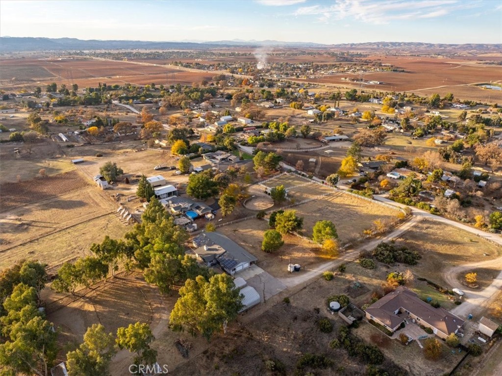 6935 Chardonnay Road