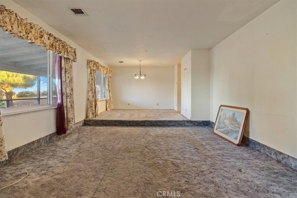 6935 Chardonnay Road