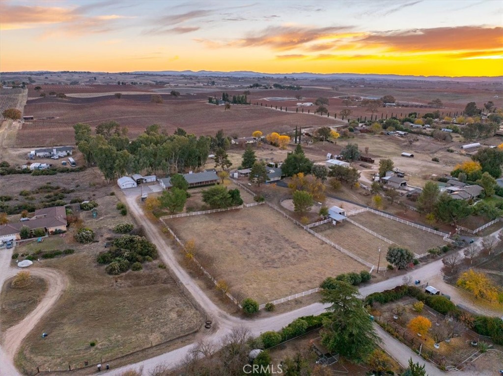 6935 Chardonnay Road