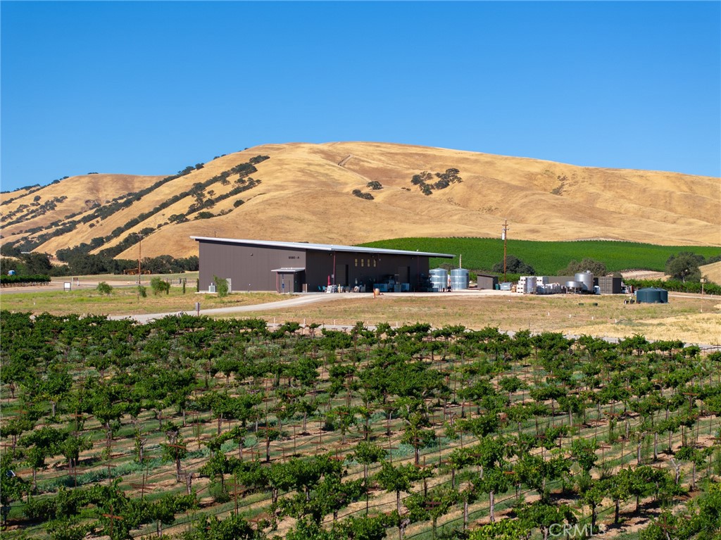 8585 Cross Canyons Road