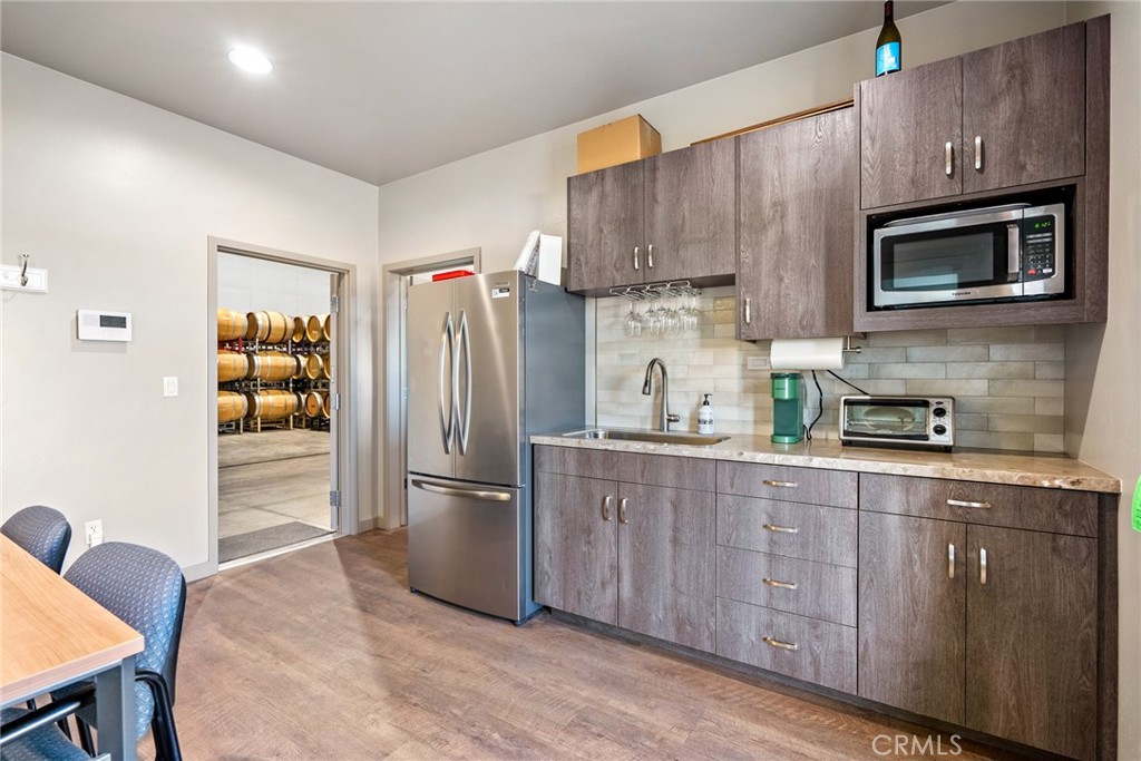 8585 Cross Canyons Road