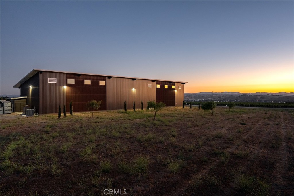 8585 Cross Canyons Road