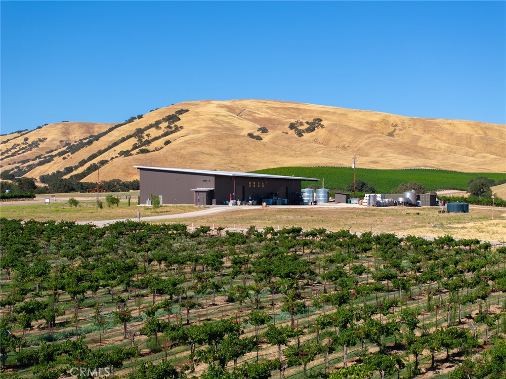 8585 Cross Canyons Road