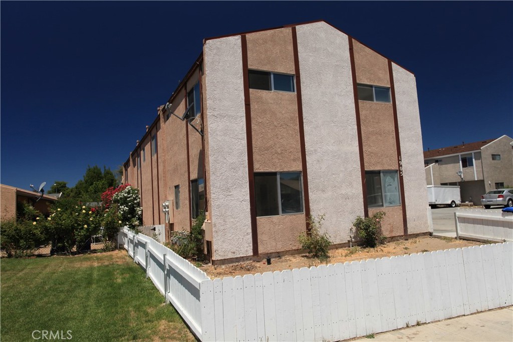 1905 Beechwood Drive