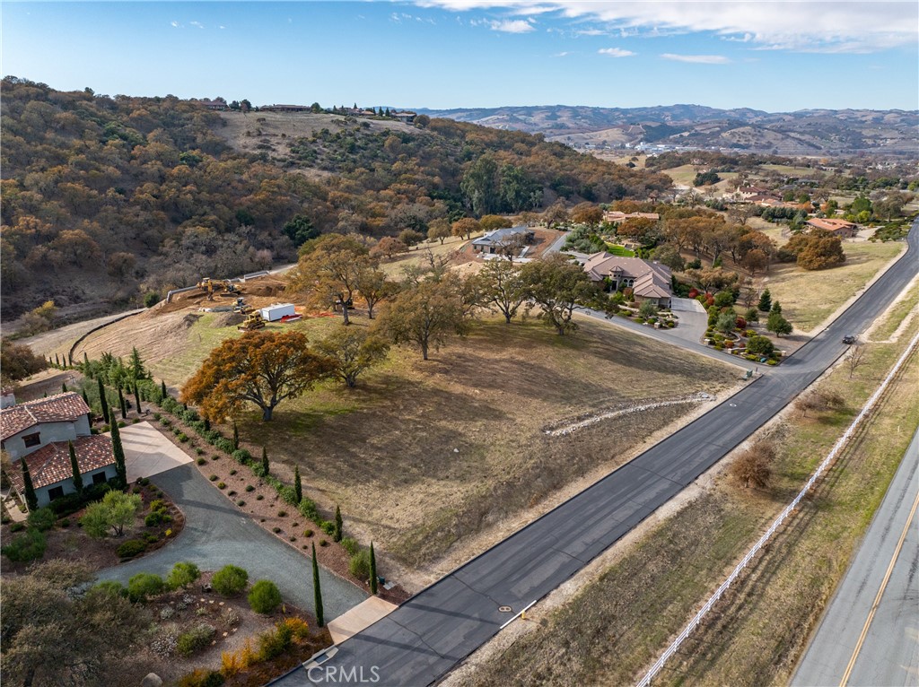 2725 Warm Springs Lane