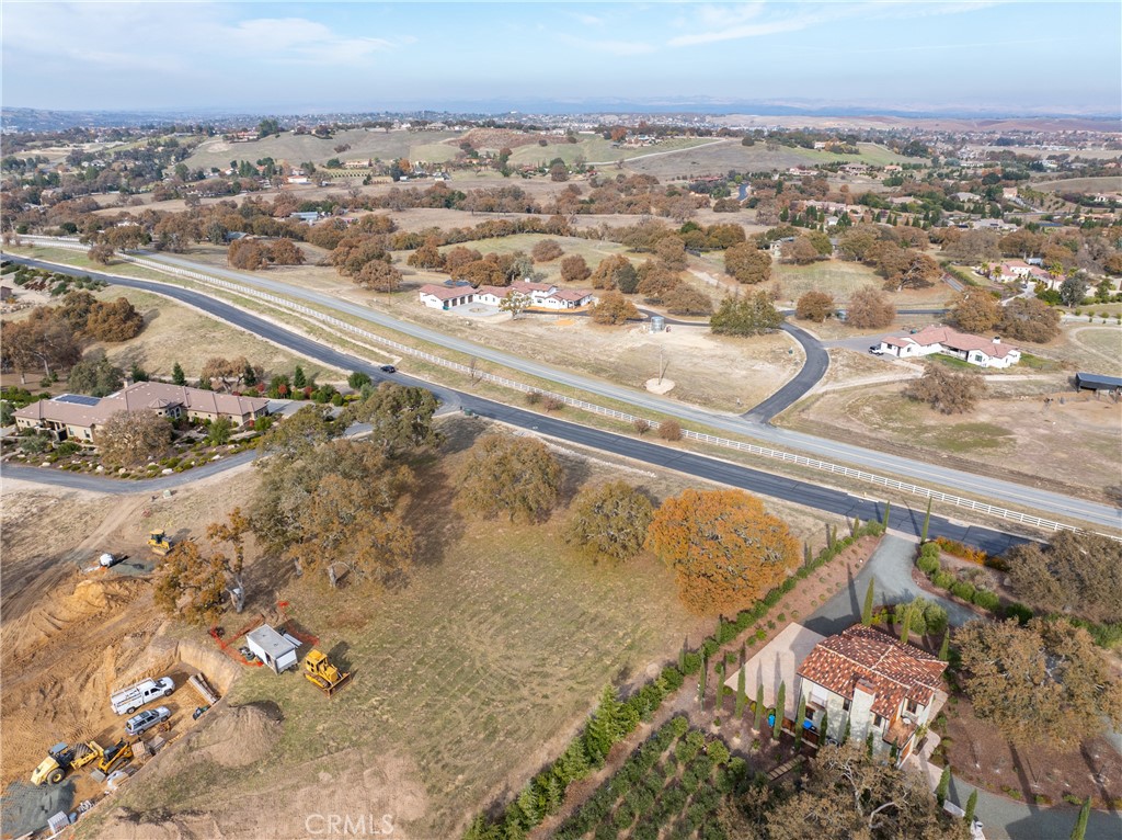 2725 Warm Springs Lane