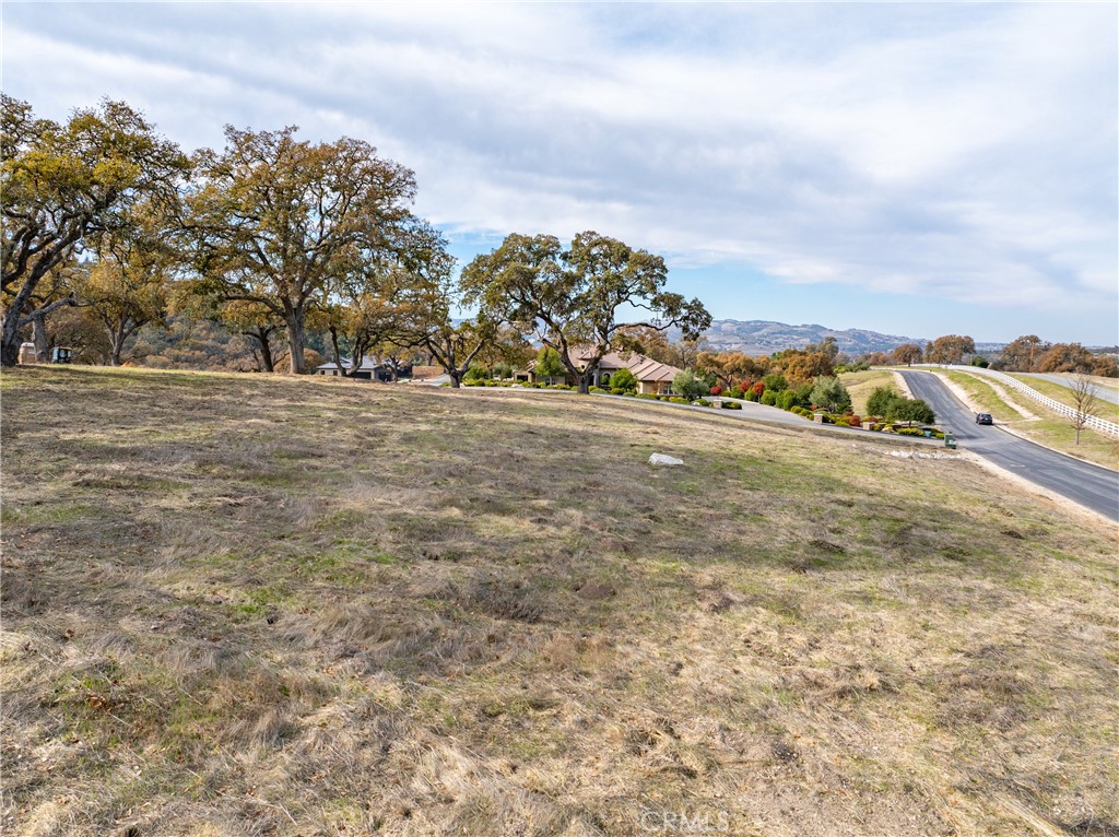 2725 Warm Springs Lane