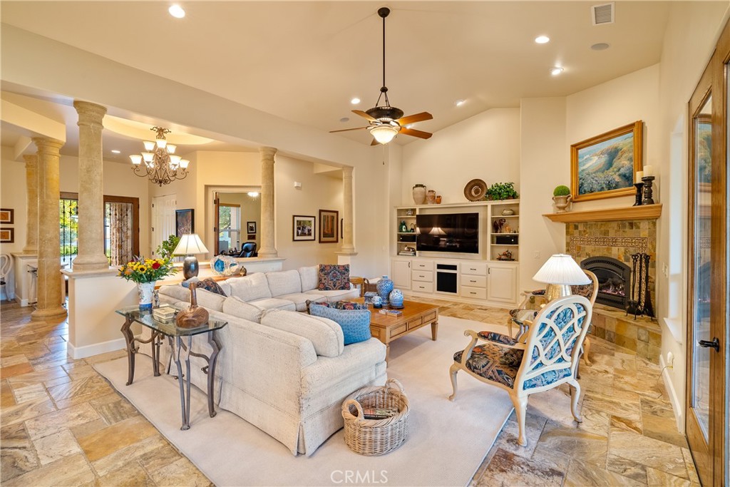 2174 Lake Ysabel Road