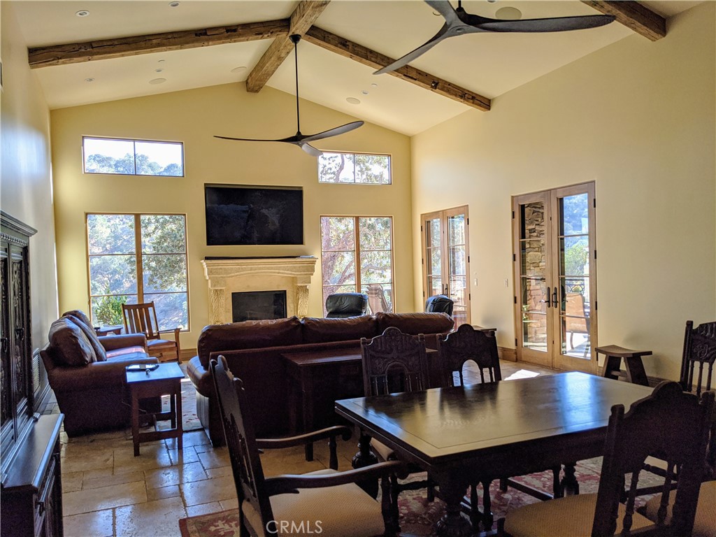 2525 Warm Springs Lane