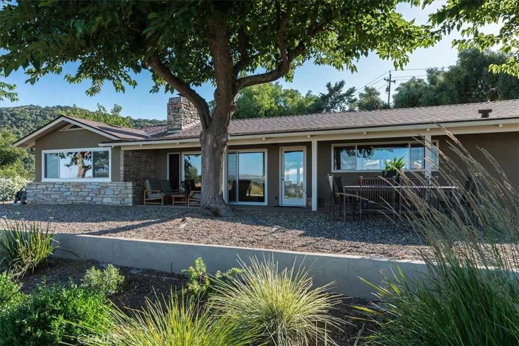 1450 Trager Canyon Road