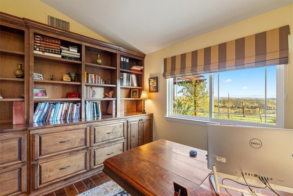 74941 Ranchita Avenue