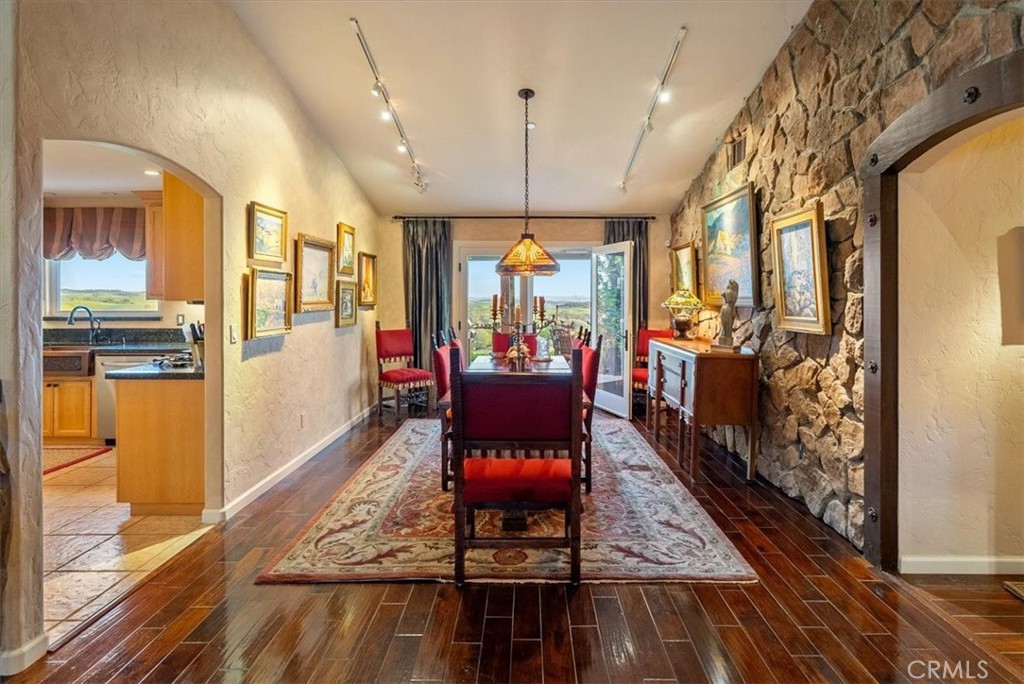 74941 Ranchita Avenue