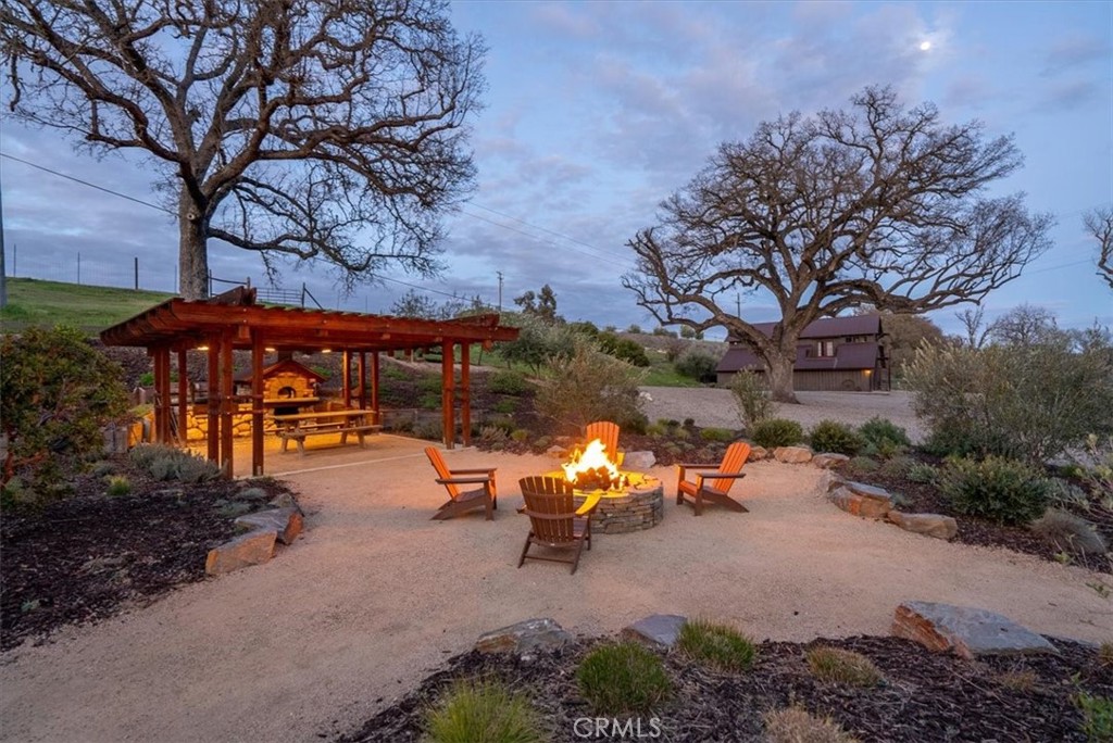 4275 & 4251 Stockdale Road